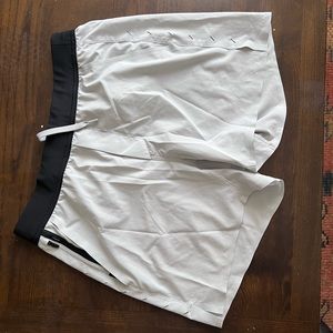 Men’s ten thousand liner less shorts